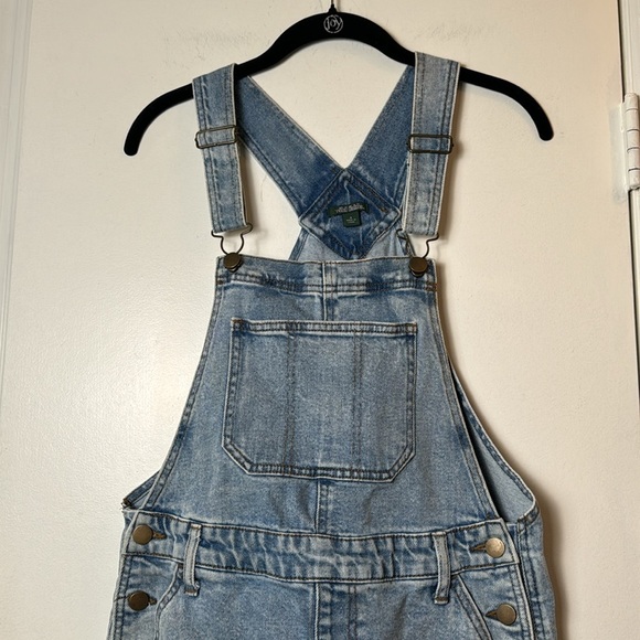Wild Fable Distressed Denim Raw Help Shortalls Overall Shorts Size Small - Picture 3 of 8